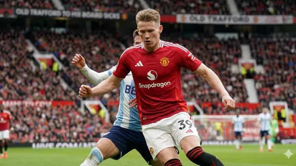 Napoli's plan to mantain Scott Mctominay after Manchester United interest
