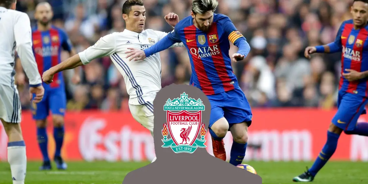 Cristiano Ronaldo and Lionel Messi fight for the ball in El Clasico in the 2016/17 season.