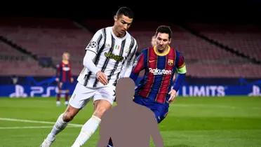 Cristiano Ronaldo and Lionel Messi go for the ball when they were both at Juventus and FC Barcelona respectively. 