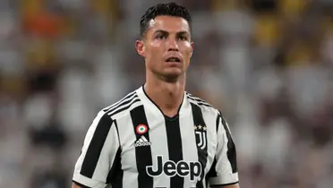 Cristiano Ronaldo wearing the Juventus jersey. (Source: CNN)