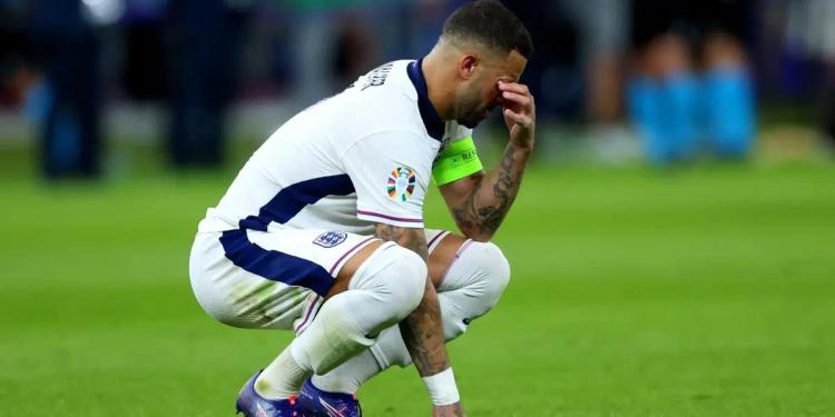 He's in trouble, the unusual request from Kyle Walker's wife