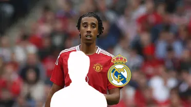 Leny Yoro plays for Manchester United in a friendly while a mystery player is next to the Real Madrid badge. (Source: Getty Images)