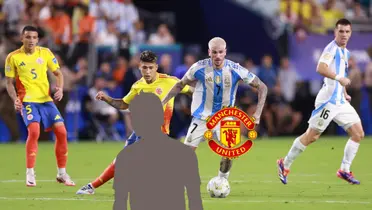 Rodrigo De Paul plays with the ball in the Copa America Final against Colombia while a mystery player is next to the Manchester United badge. (Source: 2024 Getty Images)