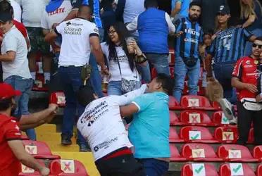 According to testimonies of Atlas fans, the police present at the stadium opened access to the rival fans so that they could attack them.