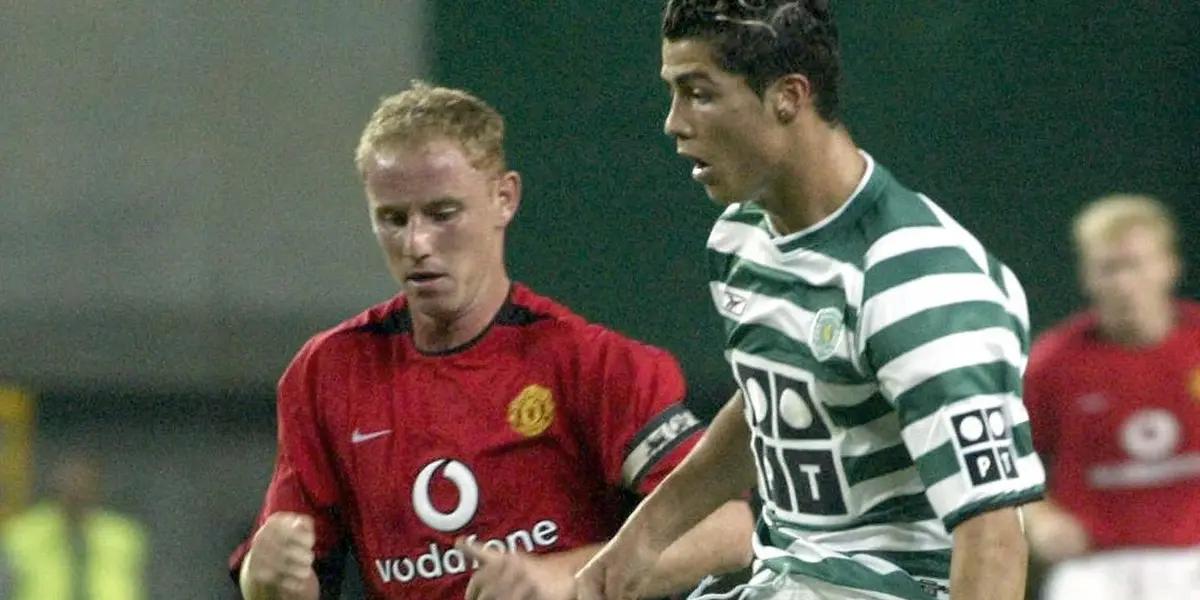 According to 'The Athletic', Jorge Mendes has begun talks with the Lisbon outfit, which was the player's first club and will play in the Champions League next season.