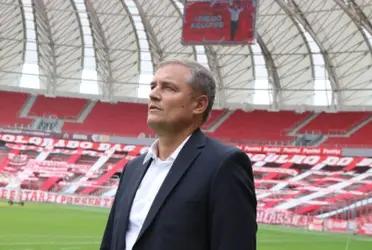 Aguirre will replace Juan Reynoso.