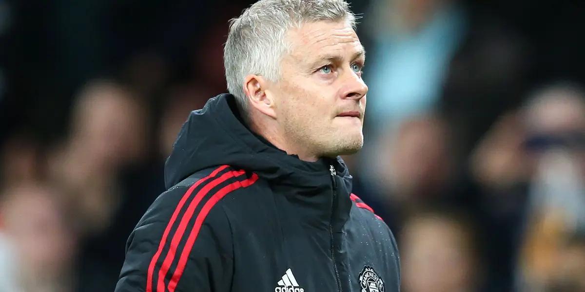 Antonio Conte is the number one option to replace Ole Gunnar Solskjaer if sacked by Manchester United but he has been appointed by Tottenham.