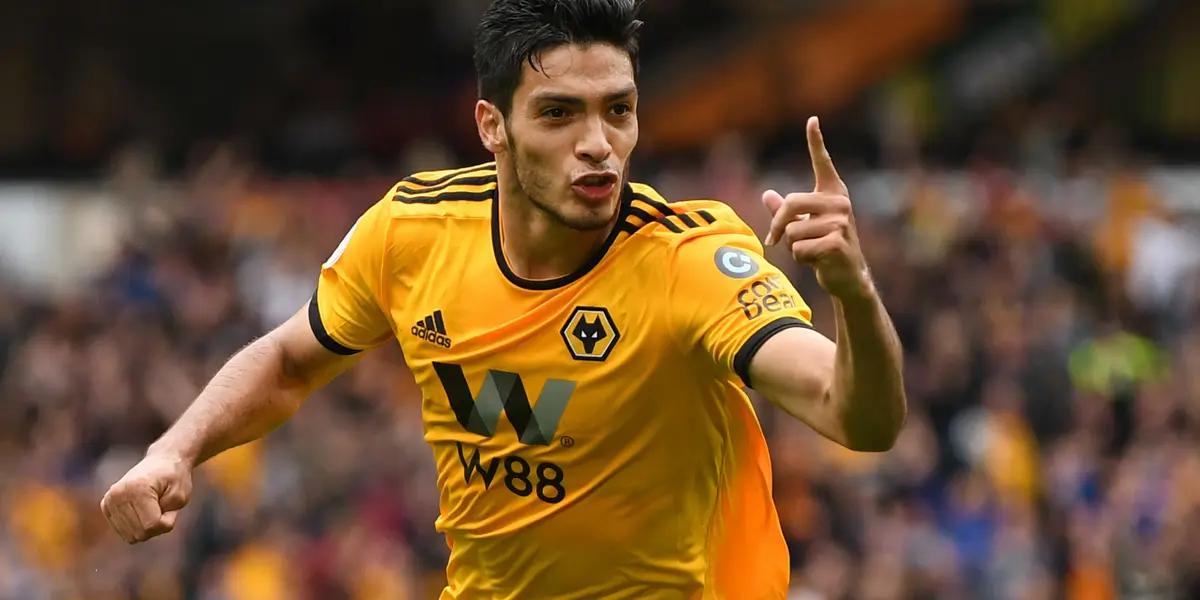 Apart from his great potential, Raúl Jimenez has a physical condition that undoubtedly helps him to maintain the level of his skills