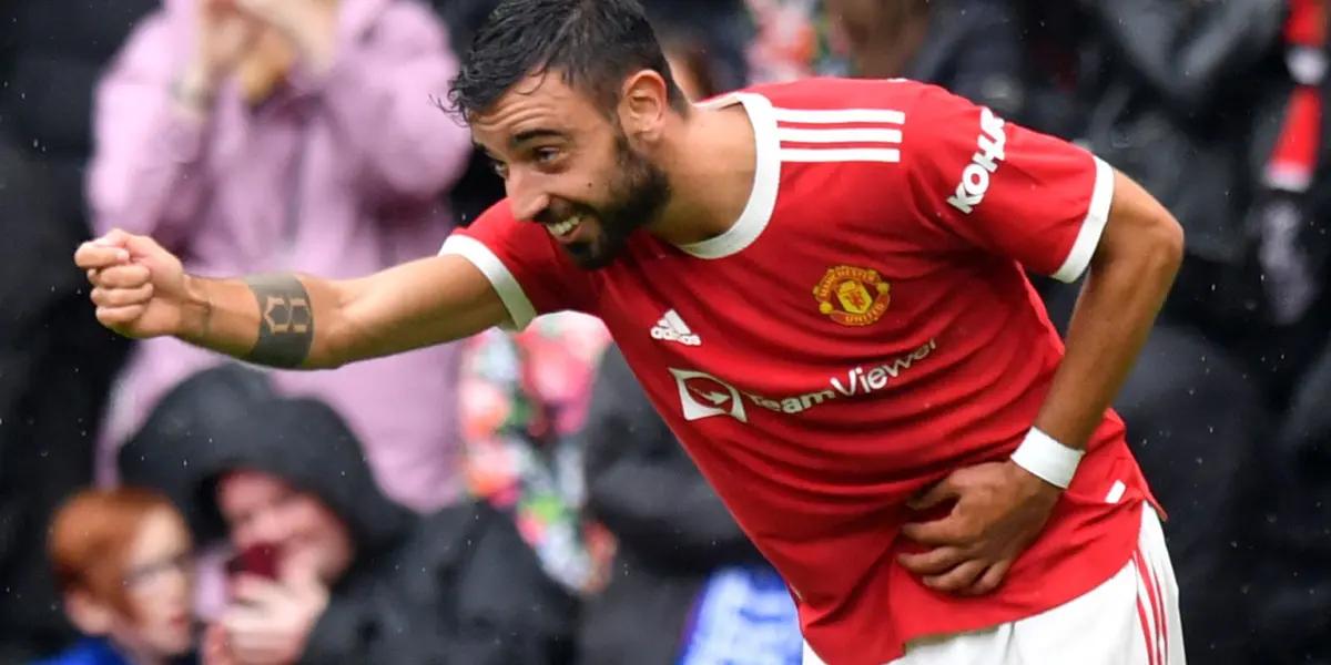 Bruno Fernandes scored a hat=trick against Leeds United in the first league match for Manchester United for the 2021-22 season. He becomes the first player since 1977 to do so.