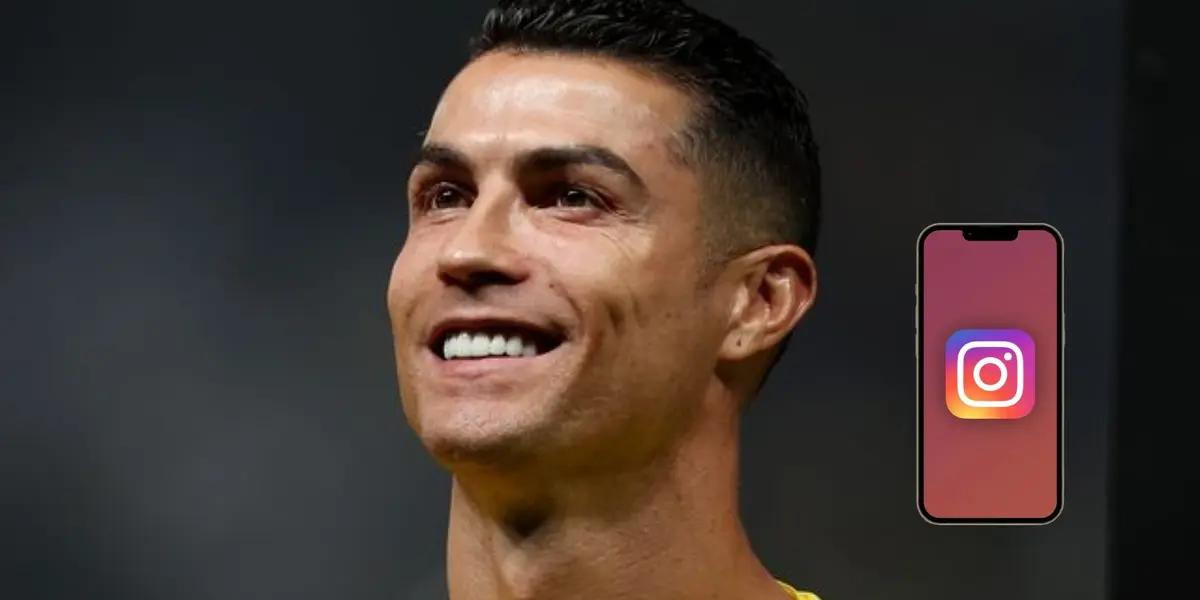Cristiano Ronaldo smiling before playing an Al Nassr match.
