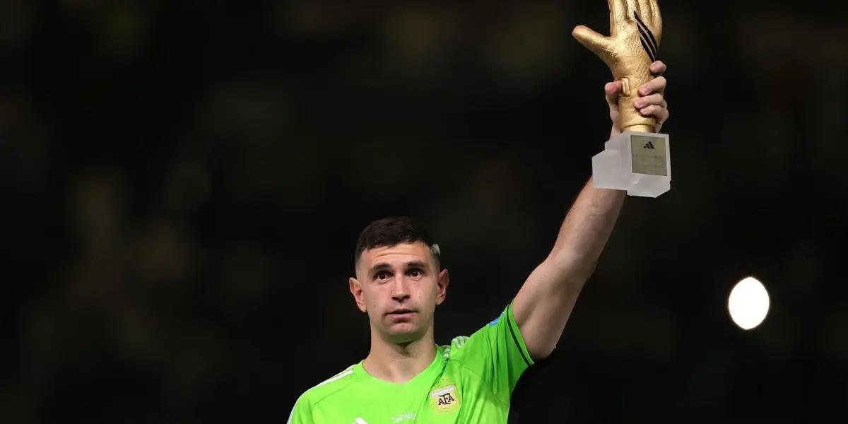 Dibu Martinez regrets his mockings after the Qatar World Cup...