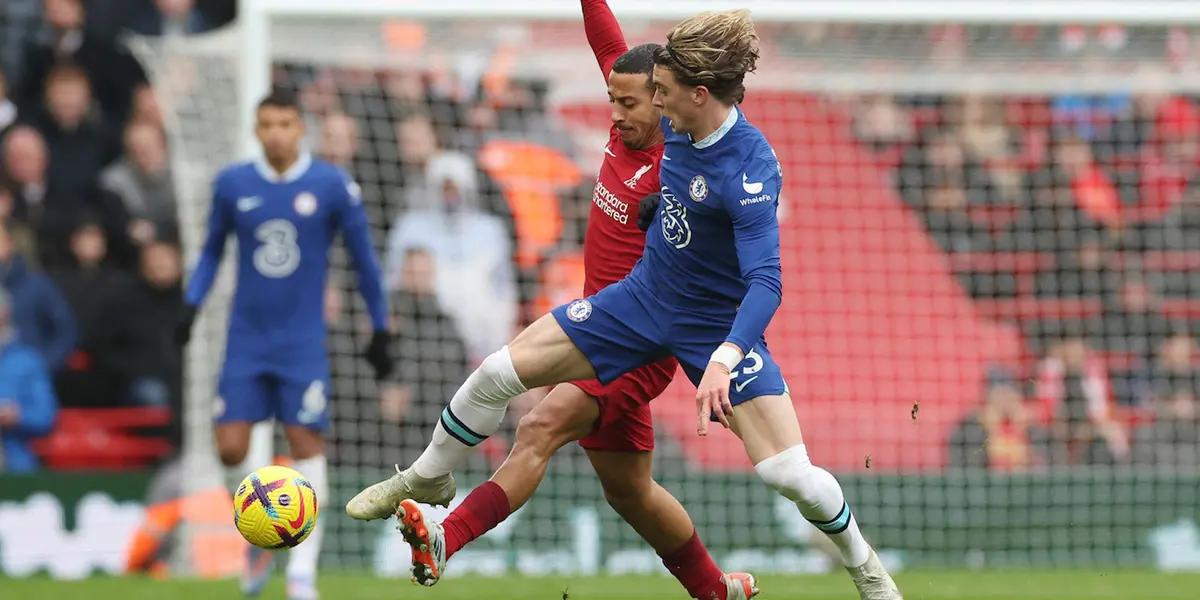 Everton are looking to strengthen, while Chelsea could be without a key man at Anfield.