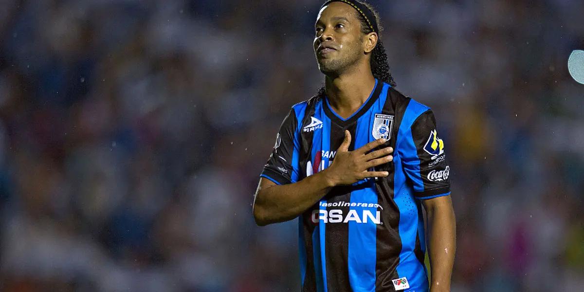 Find out here why Ronaldinho went viral thanks to a 90's video game.