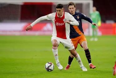 He has established himself as an essencial piece in Ajax’s starting XI.