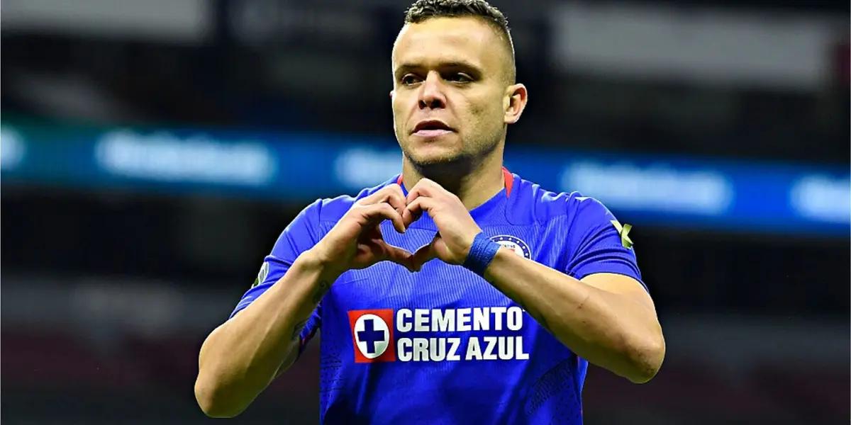 He said that he wishes to play for them in the future.