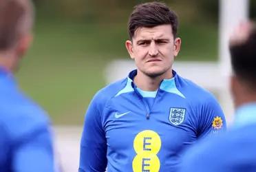 He says it's not just his fault and he points his finger at...