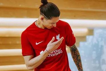 His teammates are excited about his arrival to the squad, he is expected to have an immediate impact on the pitch.