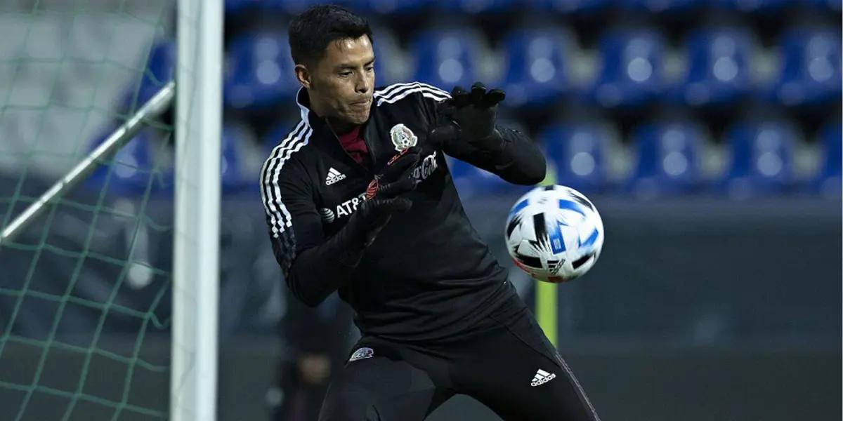 Is the third game that Ochoa doesn’t start.