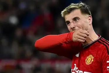 It seems like not everyone is happy with Moun'ts recent performances at Manchester United