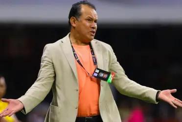 Jaime Ordiales is looking for a reason to sack Juan Reynoso.