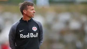 Jesse Marsch with the Salzburg sport sweater.