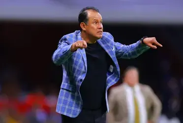 La Máquina is going through a turbulent period and, as a result, the head coach of the Cementeros is packing his bags.