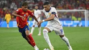 Lamine Yamal and Mbappe. PHOTO: Flahscore