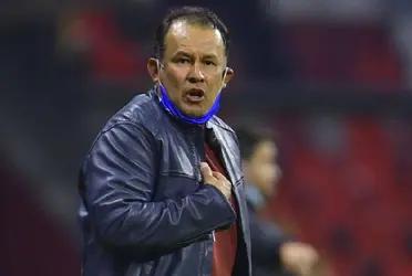 Las Águilas are still looking for their next coach.