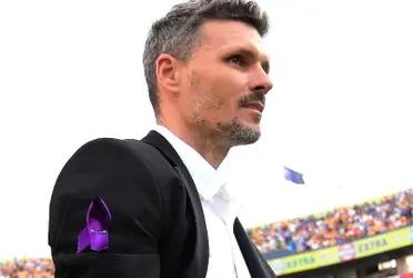 Las Águilas were at the bottom of the table after eight rounds.