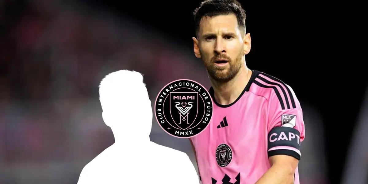 Lionel Messi looks at his teammates while he is wearing an Inter Miami jersey.