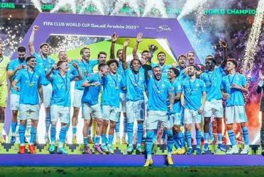 Manchester City has not left any other loose ends this year, one step away from the legendary sextet, which expands Guardiola's resume.