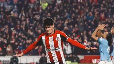 Manchester City's lead wiped out in dramatic turnaround.