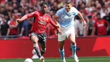 Manchester United vs Manchester City Photo. SooFoot
