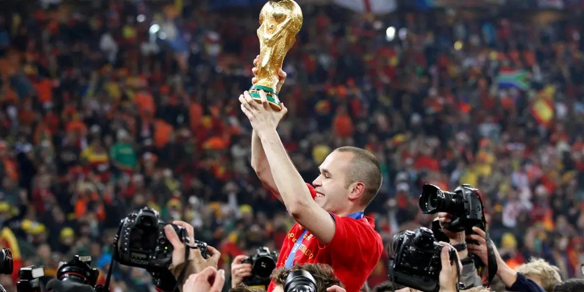 Many soccer players around the world struggle in their lives after retirement's. Some others know how to invest in new enterprises.