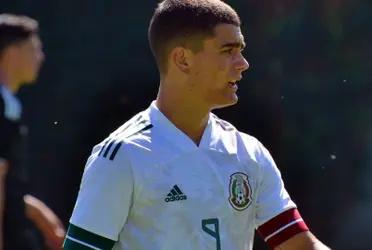 Martino hasn’t considered him to play with the senior squad.