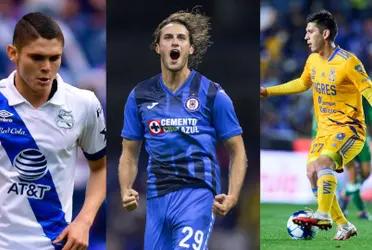 Martino opened the door for three players to have minutes with El Tri.