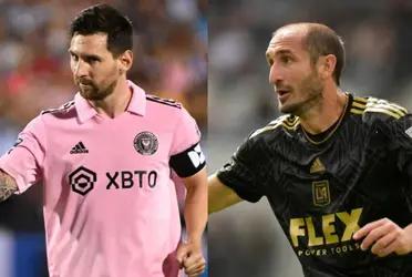 Messi and his amazing gesture with Chiellini's kids