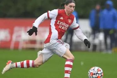 Mexican striker played minutes in 1-1 draw against Brighton