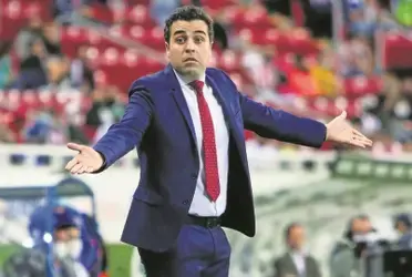 Michel Leaño has won just 5 games as Chivas coach.