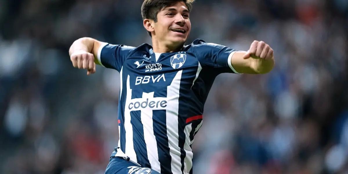 Nicknamed "El Plátano", Alvarado had been waiting for this great opportunity for a long time