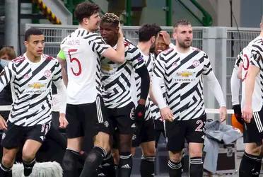 Paris Saint-Germain is looking to sign the French midfielder, Paul Pogba. According to ‘RMC Sports’, the Parisian cast has already contacted their representative Mino Raiola.