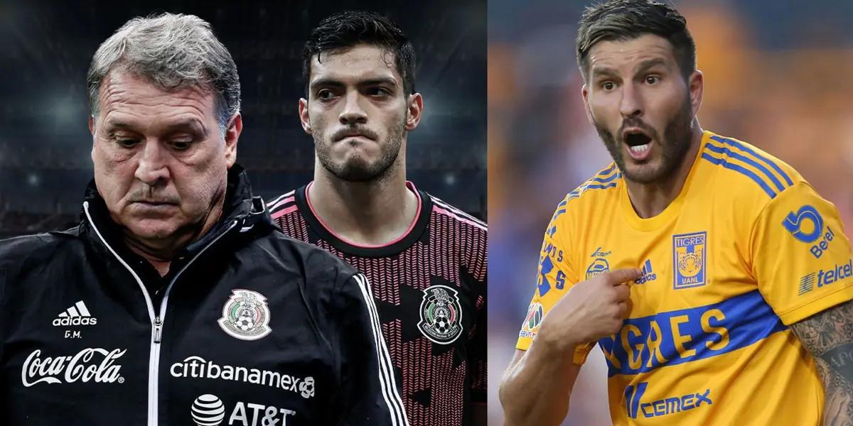 Raúl Jiménez is having a bad time, he is not scoring goals and instead of training they uncover what happened and why he forgot to score goals.