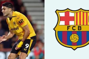Raúl Jiménez is having a difficult time with the Wolves and FC Barcelona gives him the best news