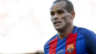 Rivaldo with the Barcelona jersey.