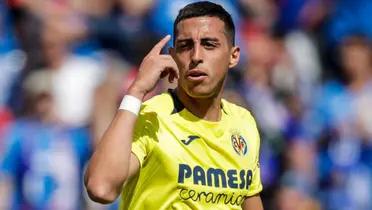 Rogelio Funes Mori wearing the Villarreal of Spain jersey. (Source: ESPN)