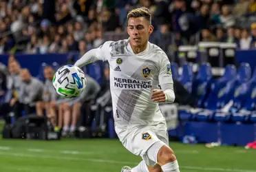 The Argentinian attacker should go back as his loan finished, but LA Galaxy are preparing a millionaire offer.