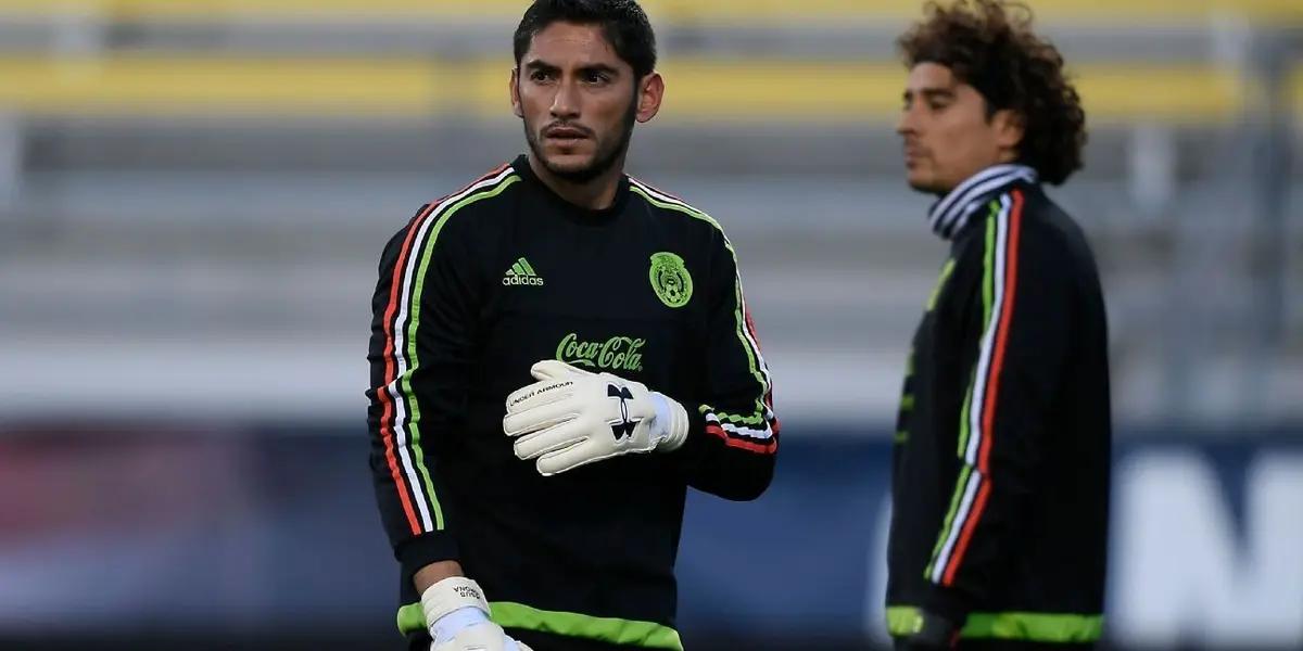 The Cruz Azul goalkeeper broke his silence and exposed the case of how Guillermo Ochoa was directly responsible for ending his chances with El Tri.