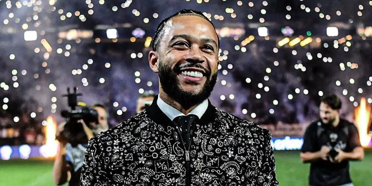 The Dutch striker has been living a dream life since arriving in Brazil