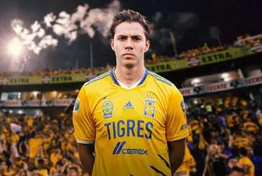 The forward provided an assist and a goal despite Tigres' defeat against Cruz Azul.
