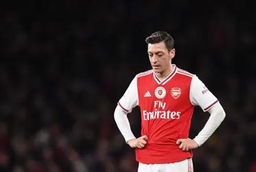 The german star has not been able to perform for a while and the coach thinks there is a good chance for him to leave the club after seven years.